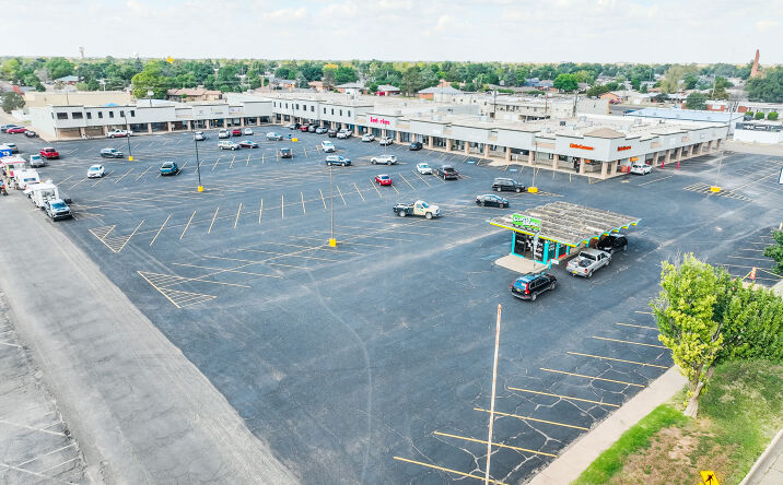 Pictures of Retail property located at 2300 N Main St, Clovis, NM 88101 for sales - image #1