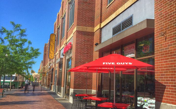Pictures of Retail property located at 8th Street and Broad Street, Boise, ID 83702 for comps - image #1