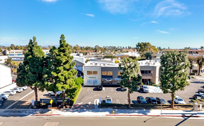 Pictures of Office property located at 18600 Main Street, Huntington Beach, CA 92648 for sales - image #1