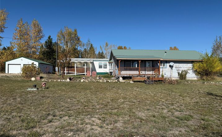 Pictures of Multifamily property located at 160 Kootenai Creek Road, Stevensville, MT 59870 for sales - image #1