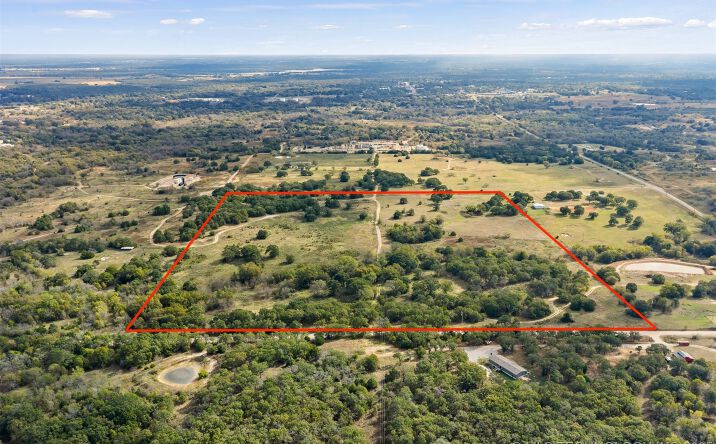 Pictures of Land property located at Industrial Road, Healdton, OK 73438 for sales - image #1