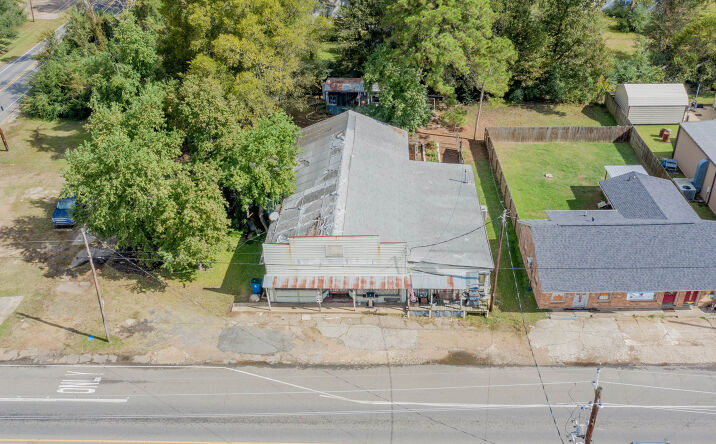 Pictures of Retail property located at 109 Main Street, Blanchard, LA 71009 for sales - image #1