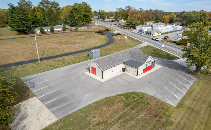 Pictures of Mixed Use, Office, Retail property located at 2160 Lafayette Ave, Terre Haute, IN 47805 for sales - image #1