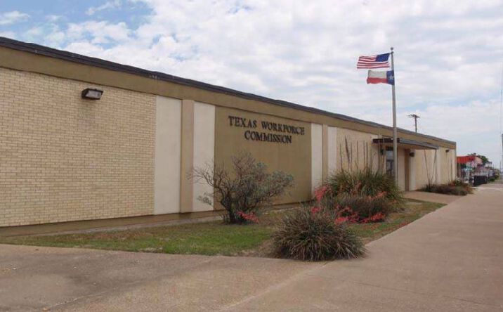 Pictures of Office, Retail, Special Purpose property located at 2102 W Main St, Grand Prairie, TX 75050 for sales - image #1