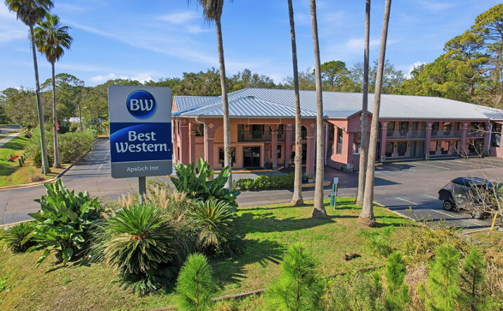 Pictures of Hospitality property located at 249 US-98, Apalachicola, FL 32320 for sales - image #1