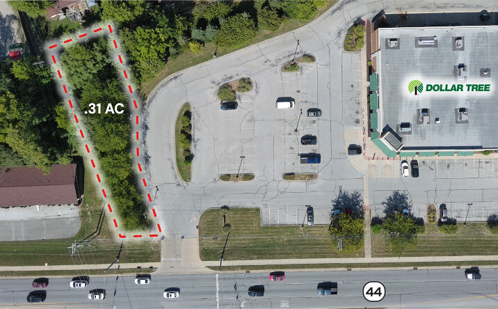 Pictures of Land property located at 950 IN-44, Shelbyville, IN 46176 for sales - image #1