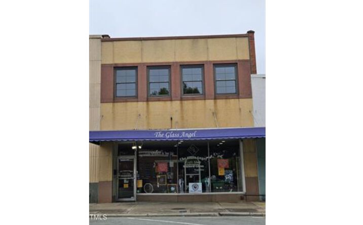 image of property at 224 E FRONT ST Burlington NC 27215-5880