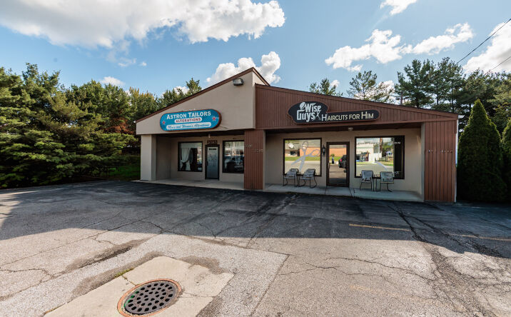 Pictures of Retail, Office property located at 2085 Clague Rd, Westlake, OH 44145 for sales - image #1