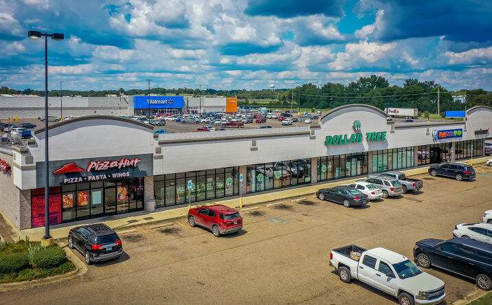 Pictures of Retail property located at 1716 S 4th St, Nashville, AR 71852 for sales - image #1
