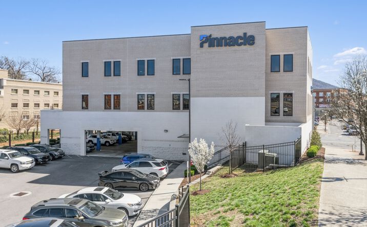 Pictures of Office, Retail property located at 202 Campbell Ave SE, Roanoke, VA 24011 for sales - image #1