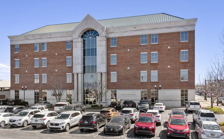 Pictures of Retail, Office property located at 214 W College St, Murfreesboro, TN 37130 for sales - image #1