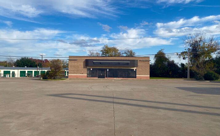 Pictures of Retail property located at 2524 La Salle Ave, Waco, TX 76706 for sales - image #1