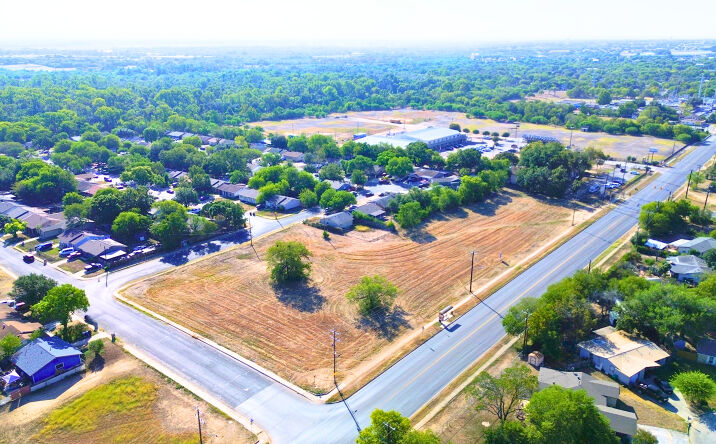 Pictures of Land property located at 1406 Pinn Rd, San Antonio, TX NULL for sales - image #1
