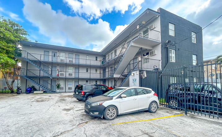 Pictures of Multifamily property located at 1261 NW 59th St, Miami, FL 33142 for sales - image #1