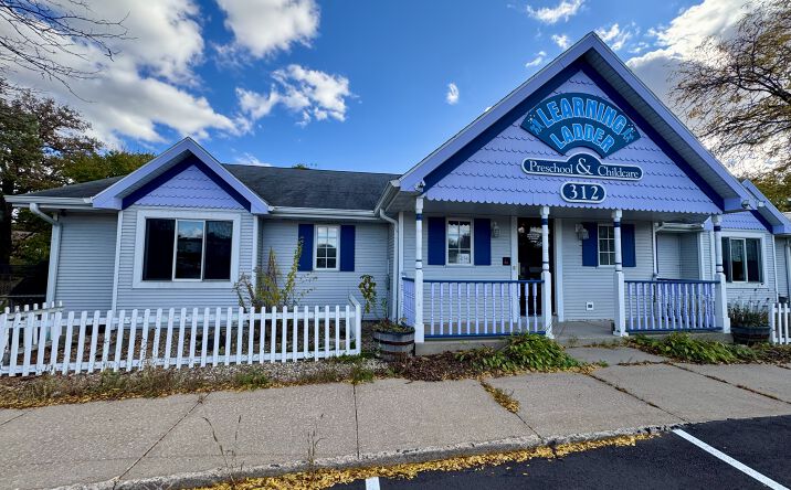 Pictures of Office, Retail, Special Purpose property located at 312 W Cottage Grove Rd, Cottage Grove, WI 53527 for sales - image #1