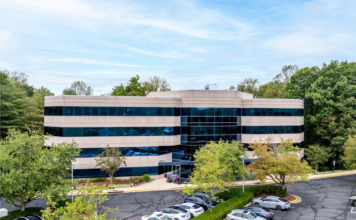 Pictures of Office property located at 1801 Robert Fulton Dr Unit 320, Reston, VA 20191 for sales - image #1
