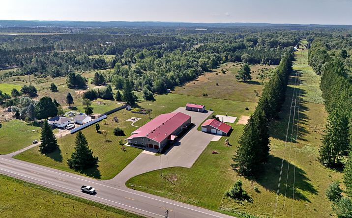 Pictures of Multifamily property located at 6576 34 Rd, Cadillac, MI 49601 for sales - image #1
