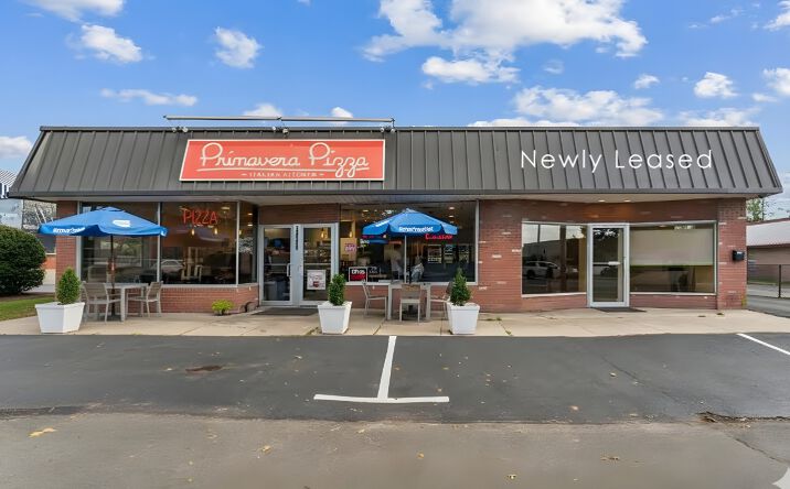 Pictures of Office, Retail property located at 13520 Main Road, Mattituck, NY 11952 for sales - image #1