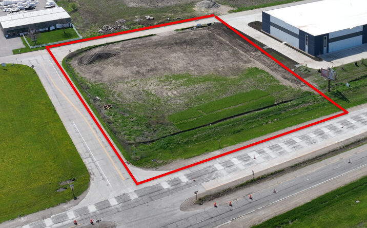 Pictures of Land property located at Cyclone Drive & Marnie Ave., Waterloo, IA 50701 for sales - image #1