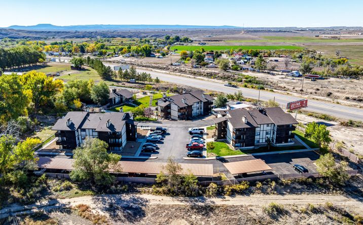 Pictures of Multifamily property located at 800 W Hwy Dr, Wellington, UT 84542 for sales - image #1