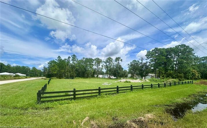 Pictures of Land property located at 7218 Burkett Ave, Sebring, FL 33875 for sales - image #1