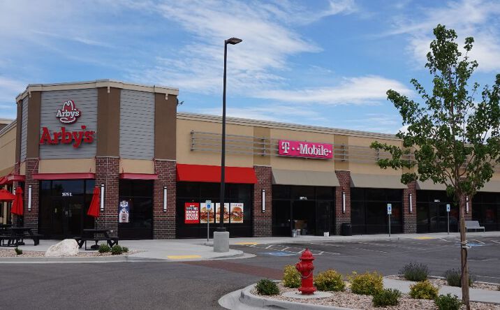 Pictures of Retail property located at 3575-3579 South 8400 West, Magna, UT 84044 for comps - image #1