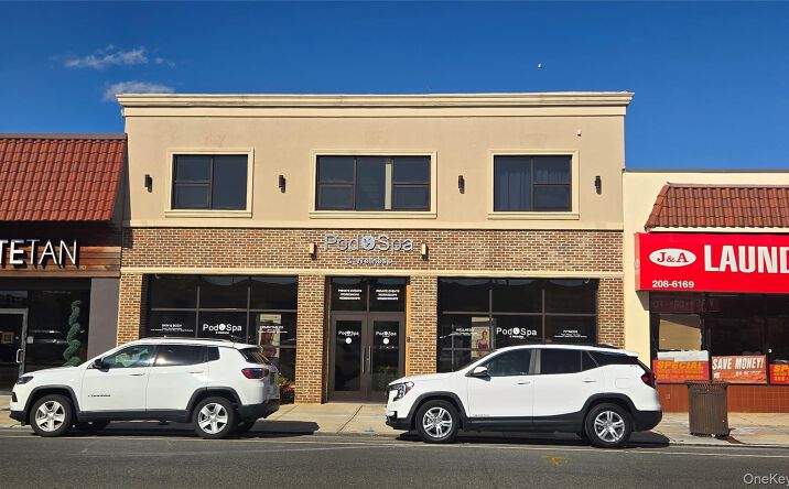 Pictures of Retail, Office property located at 221-223 E Park Avenue, Long Beach, NY 11561 for sales - image #1