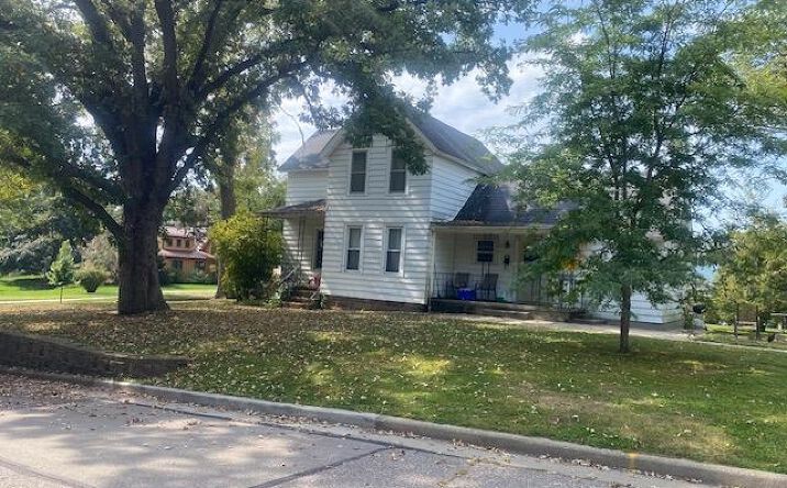 Pictures of Multifamily property located at 751 Mound Street, Baraboo, WI 53913-0001 for sales - image #1