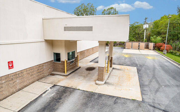 Pictures of Retail property located at 19254 Seneca Trail, Marlinton, WV 24954 for sales - image #1