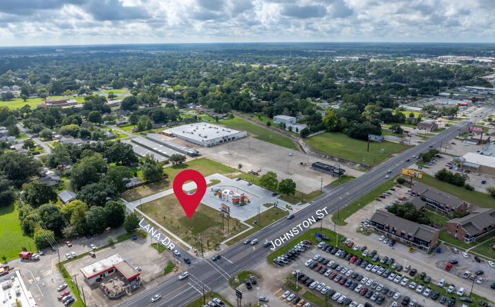 Pictures of Land property located at 4603 Johnston St, Lafayette, LA 70503 for sales - image #1