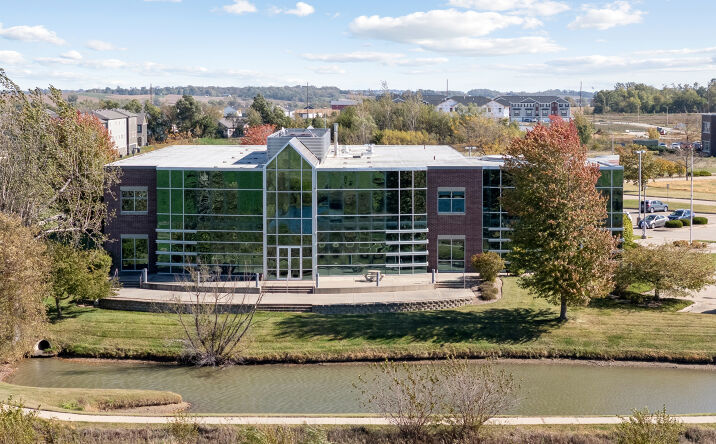Pictures of Office property located at 8710 Earhart Ln SW, Cedar Rapids, IA 52403 for sales - image #1