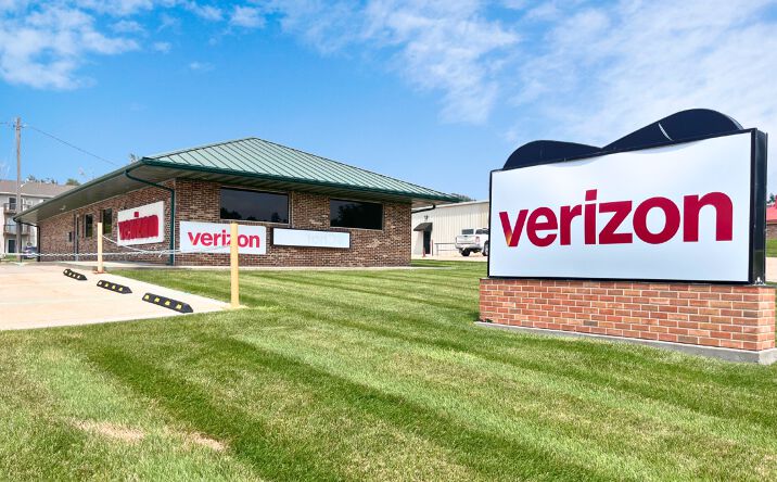 Pictures of Office property located at 909 Senate Ave, Red Oak, IA 51566 for sales - image #1