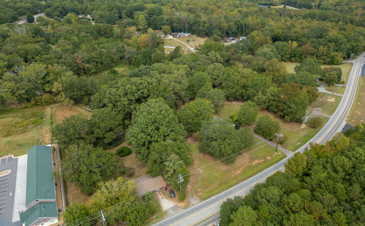 Pictures of Land property located at 1212 W Georgia Rd, Simpsonville, SC 29680 for sales - image #1