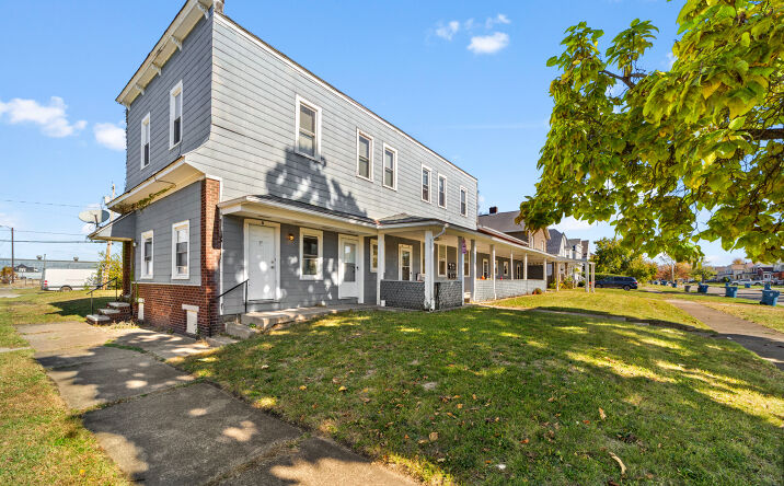 Pictures of Multifamily property located at 2851 Oakwood Avenue, Lorain, OH 44055 for sales - image #1