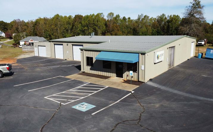 Pictures of Industrial property located at 1171 US-25, Travelers Rest, SC 29690 for sales - image #1