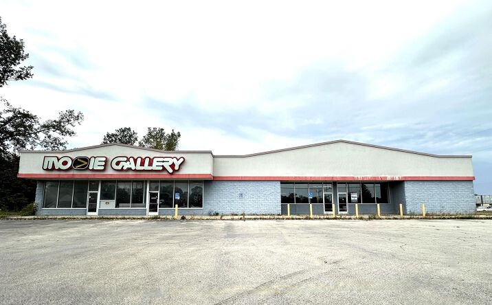 Pictures of Retail, Office, Industrial, Land, Special Purpose property located at 3851 N Huron Road, Pinconning, MI 48650 for sales - image #1