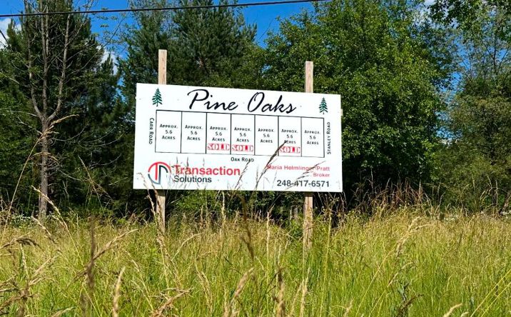 Pictures of Land property located at 7040 N Oak Road, Davison, MI 48423 for sales - image #1