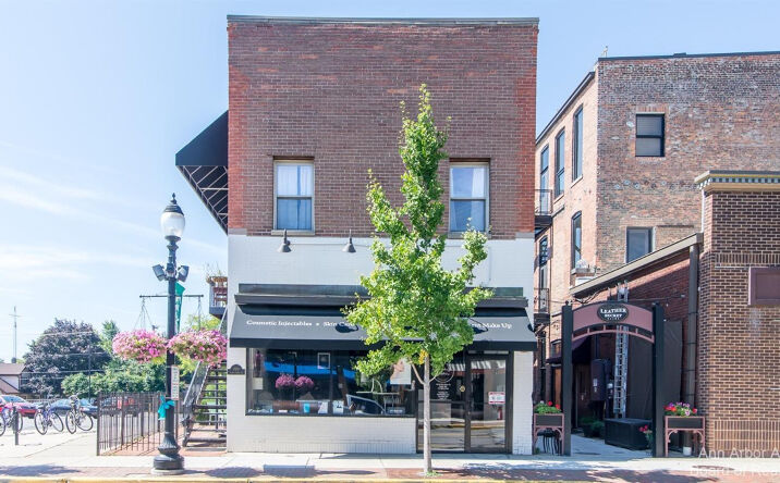 Pictures of Retail, Office property located at 100 S Ann Arbor Street, Saline, MI 48176 for sales - image #1