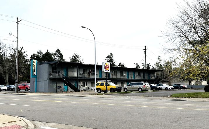 Pictures of Retail property located at 111 12 Mile Road, Royal Oak, MI 48073 for sales - image #1