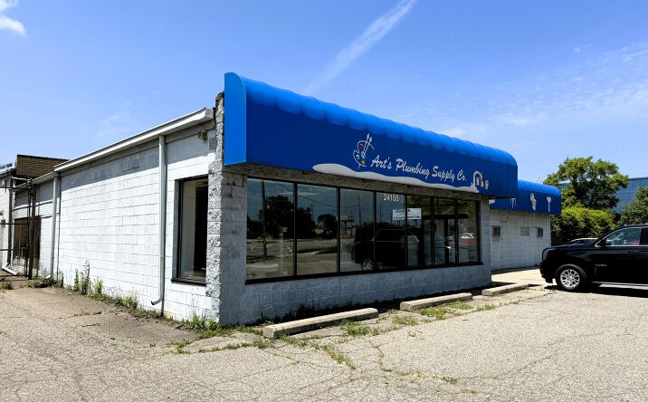 Pictures of Industrial, Retail property located at 24155 Groesbeck Highway, Warren, MI 48089 for sales - image #1