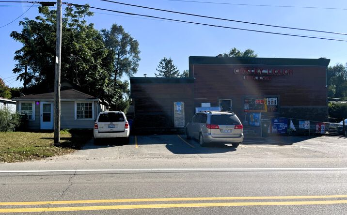 Pictures of Retail property located at 1215 W Oakley Park Road, Commerce Twp, MI 48390 for sales - image #1