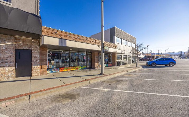 Pictures of Retail, Industrial property located at 213 E Woodin Avenue #A, Chelan, WA 98816 for sales - image #1