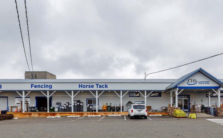Pictures of Retail property located at 415 Depot Rd, Lynden, WA 98264 for sales - image #1