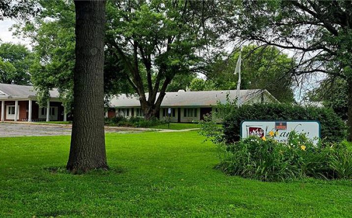 Pictures of Business for Sale, Office property located at 300 Cedar Street, Tarkio, MO 64491 for sales - image #1