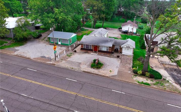 Pictures of Business for Sale, Hospitality property located at 226 E 15th Street, Horton, KS 66439 for sales - image #1