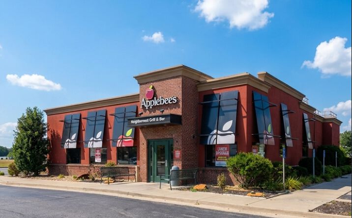 Pictures of Retail property located at 700 Kansas Avenue, Clinton, MO 64735 for sales - image #1
