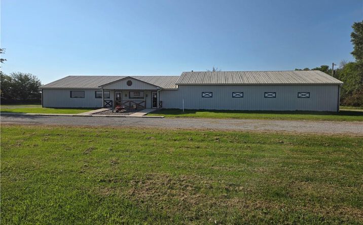 Pictures of Business for Sale property located at 795 NE St. Rt. 18 Highway, Adrian, MO 64720 for sales - image #1