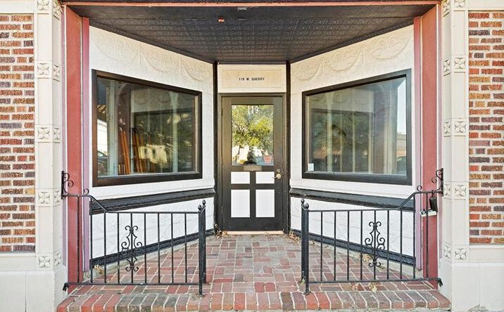 Pictures of Special Purpose property located at 119 W Cherry Street, Nevada, MO 64772 for sales - image #1
