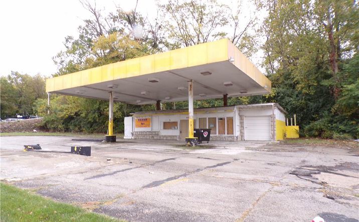 Pictures of Business for Sale, Retail property located at 1315 W US 24 Highway, Independence, MO 64050 for sales - image #1