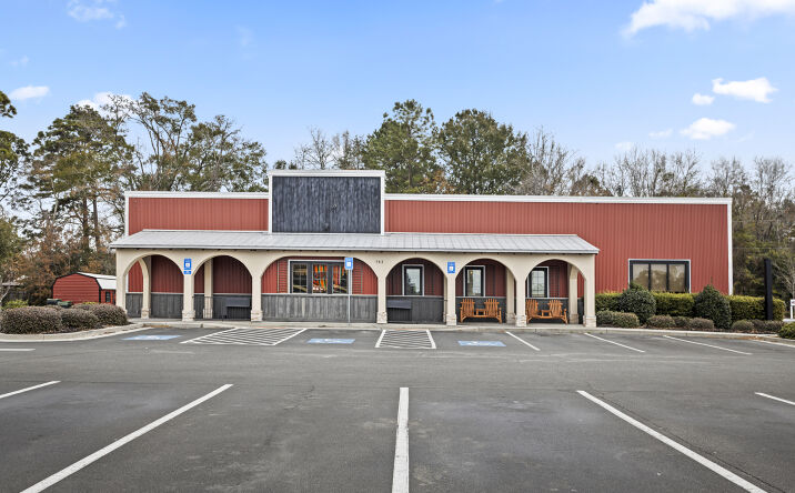 Pictures of Special Purpose property located at 762 Veterans Parkway, Hinesville, GA 31313 for sales - image #1